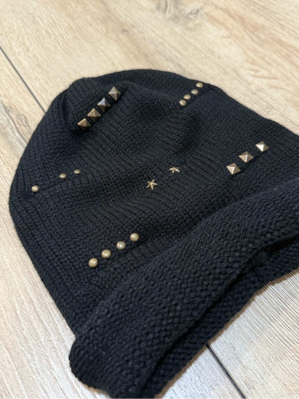 Tasha Black Studded Slouchy Beanie Gold Embellished Studding - Picture 7 of 11